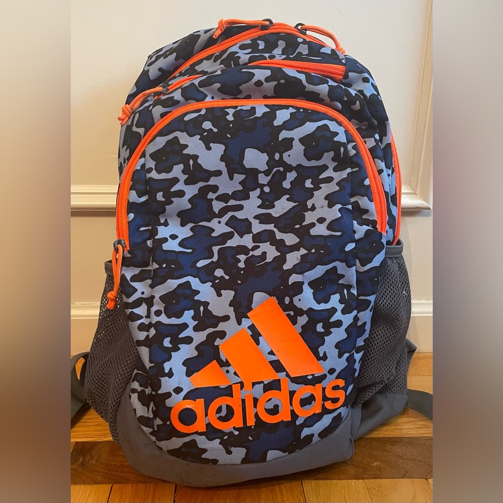 BACKPACK